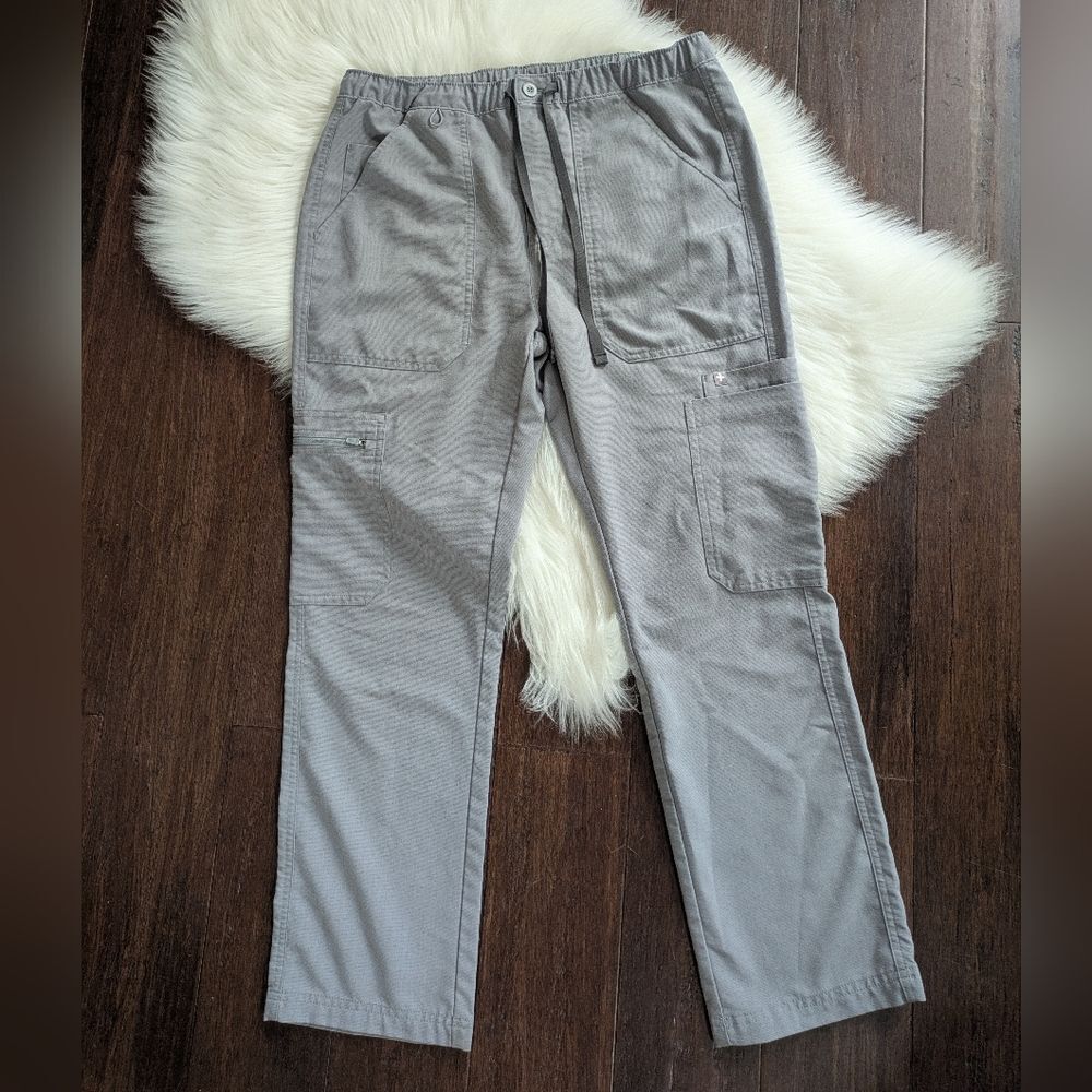 FIGS Cairo Cargo Scrub Pants for Men Classic Straight Leg Fit S Small Short